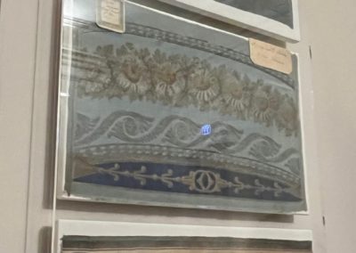 Tissus Brocart argent et bleu a couronne de myrte 1802