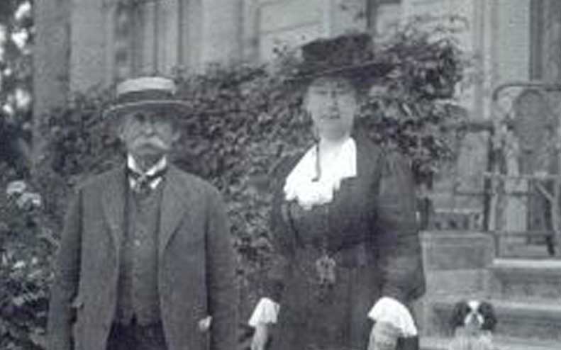 Qui était Edward Tuck ?