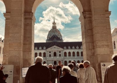 Le groupe dans la cour d_honneur