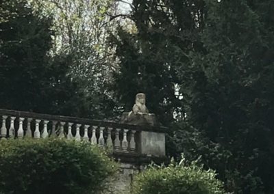 Sphinx sur la balustrade du belvedere