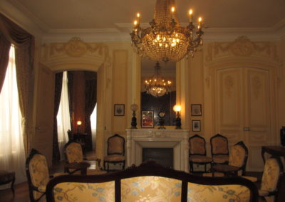 maison-de-jules-verne-le-salon