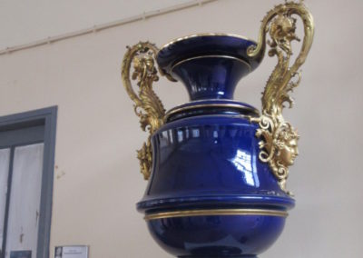 Vase couleur bleu de Sèvres